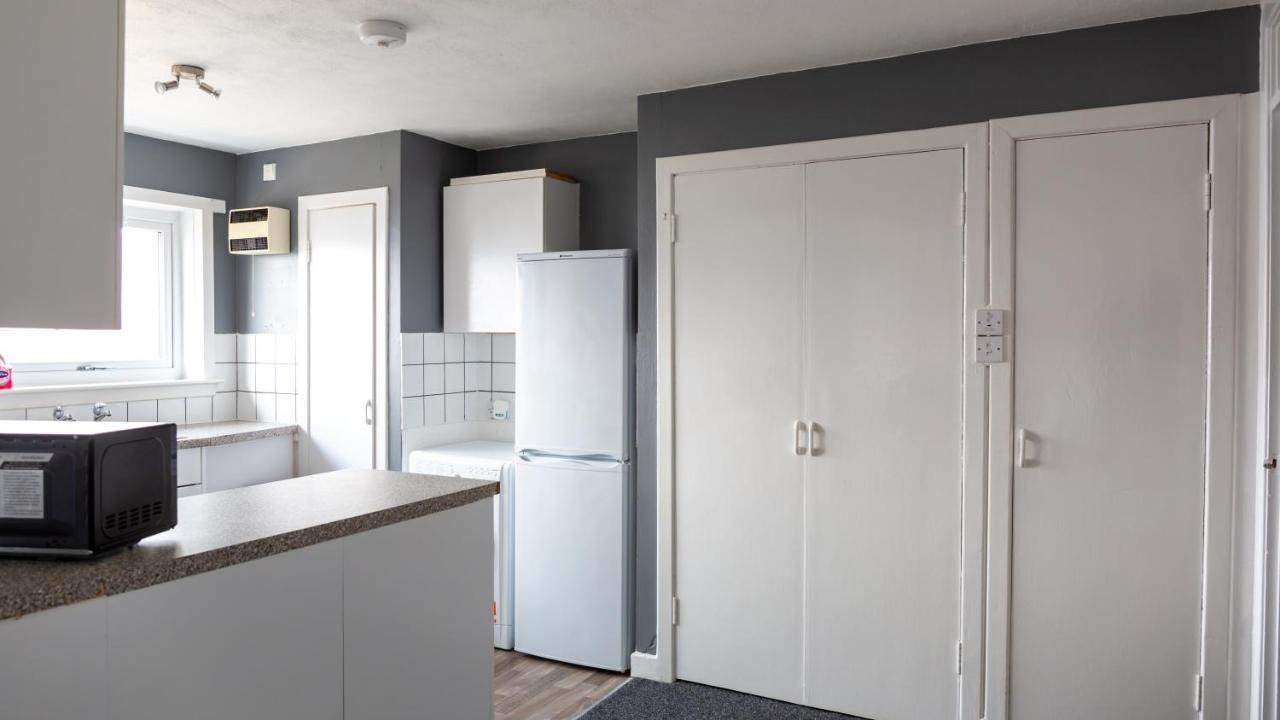 Loch & Hill View Apartment Форт-Вільям Екстер'єр фото