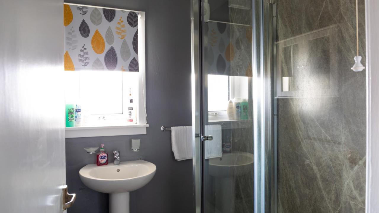 Loch & Hill View Apartment Форт-Вільям Екстер'єр фото