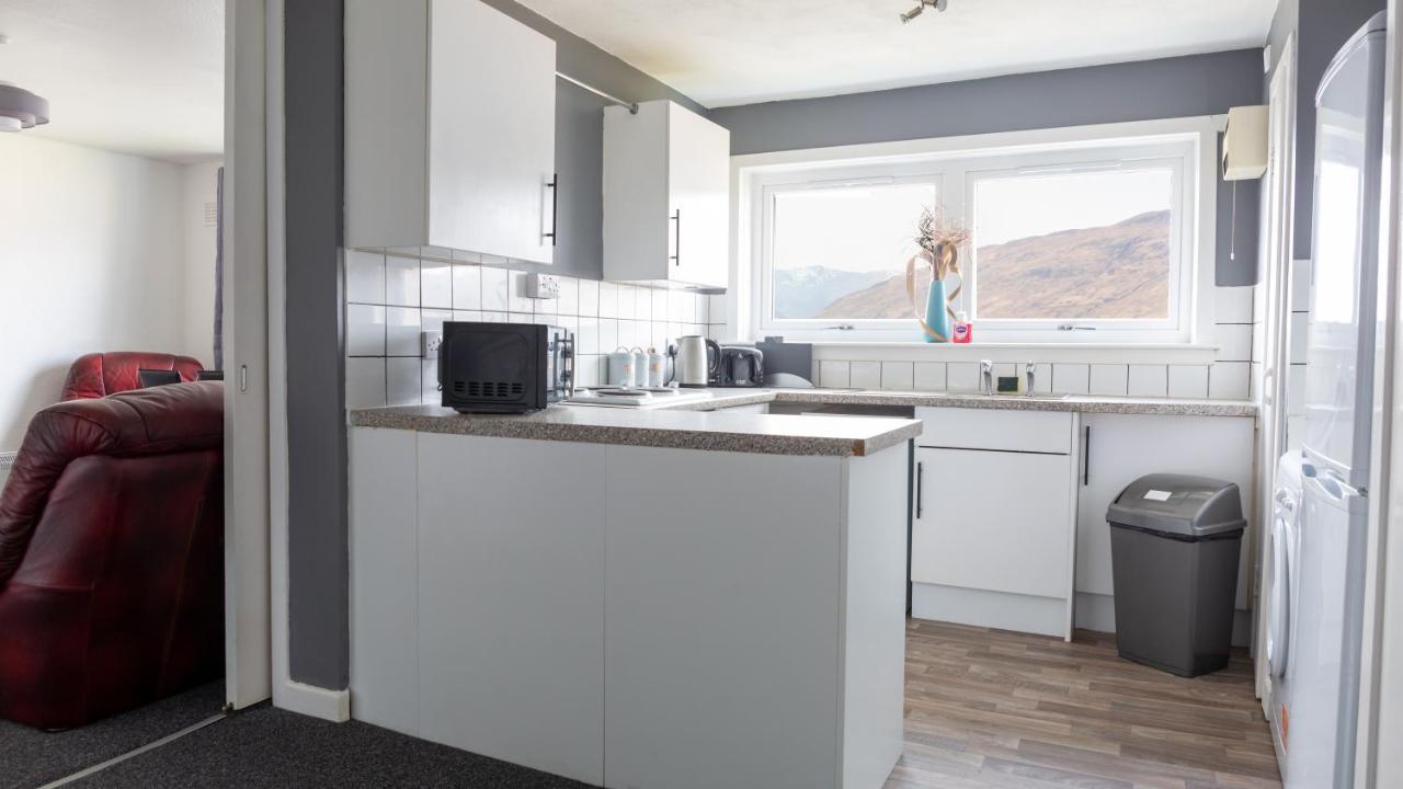 Loch & Hill View Apartment Форт-Вільям Екстер'єр фото