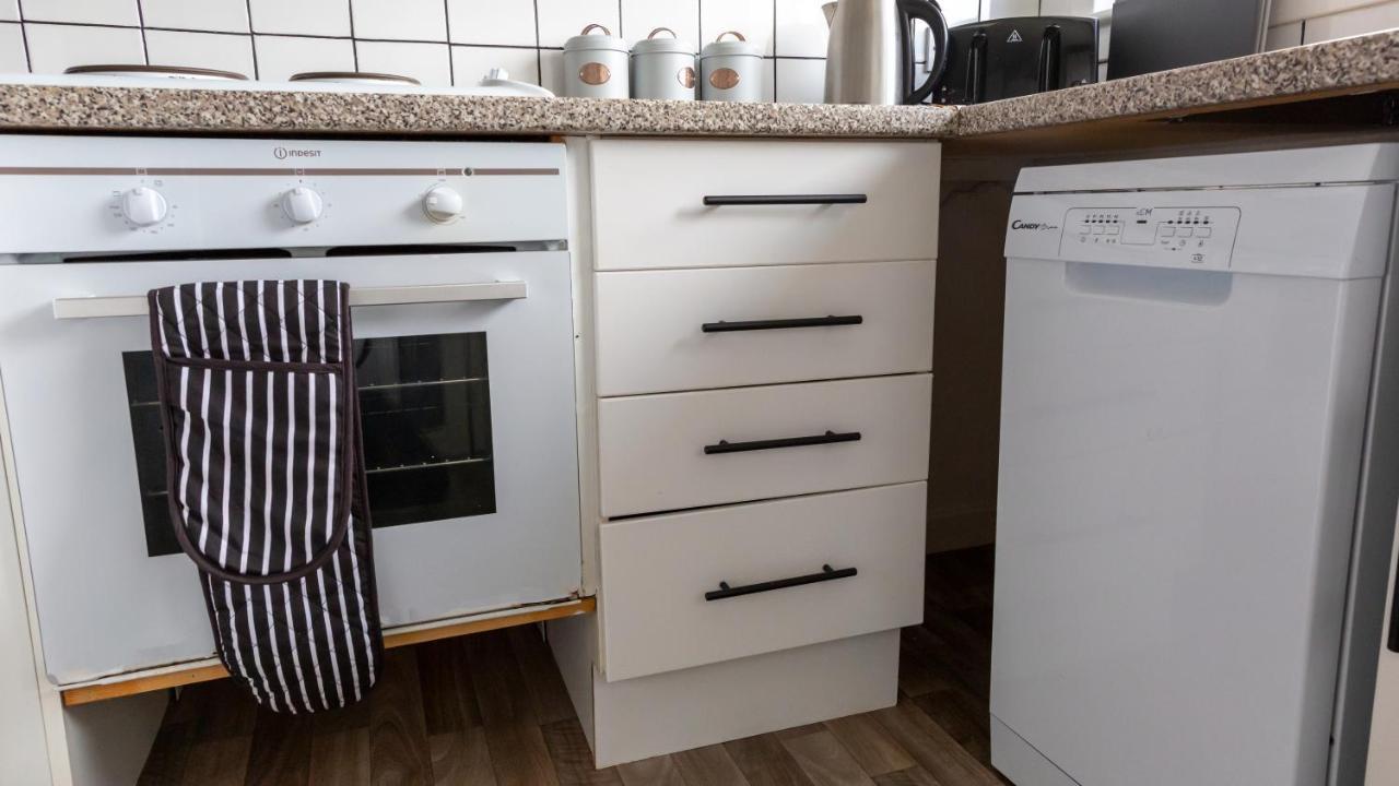 Loch & Hill View Apartment Форт-Вільям Екстер'єр фото